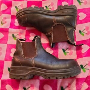 Blundstone Work Series Steel Toe Chelsea Boots
